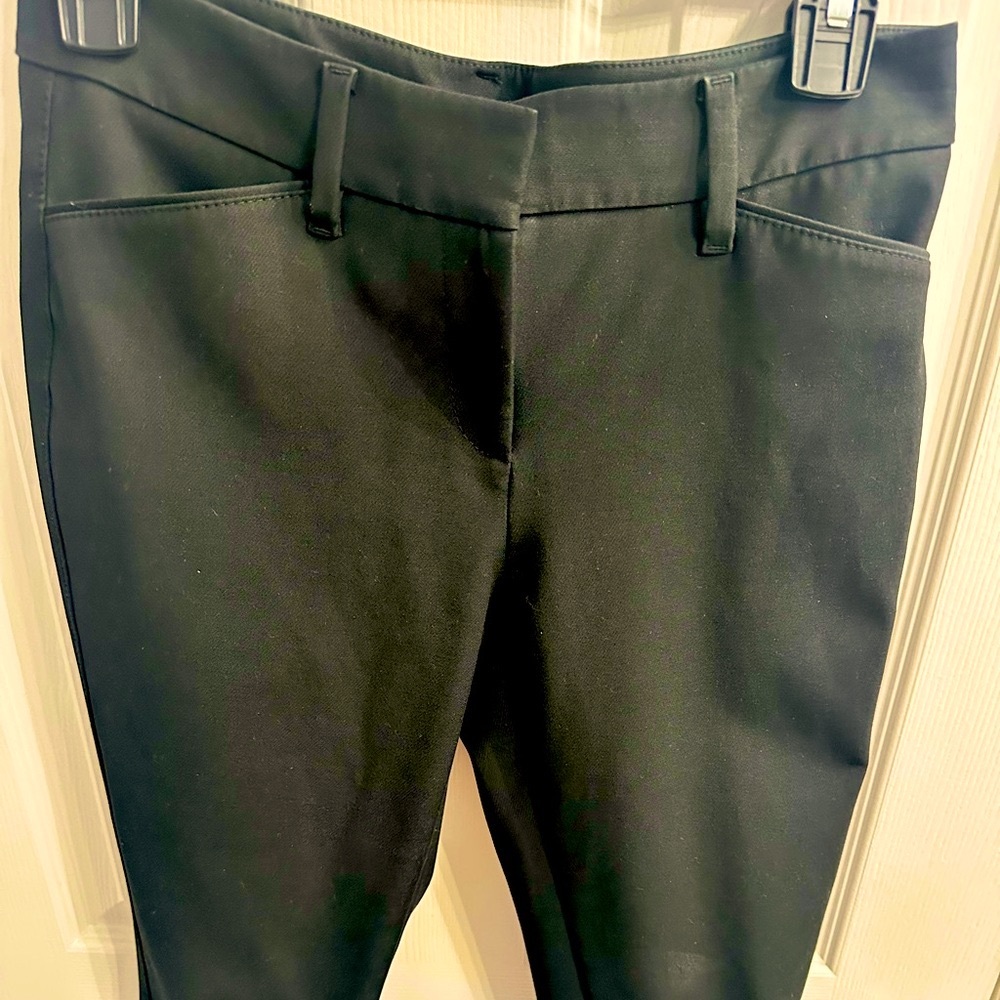 WHBM straight crop pants